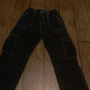 Black jeans with white stitch